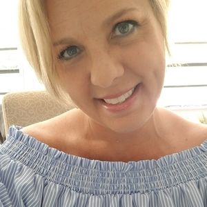 Meet your Posher, Cristin